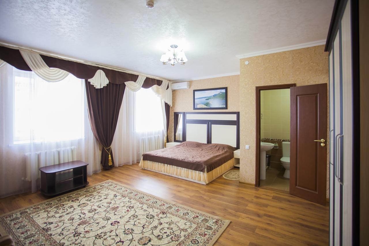Jumbaktas Borovoe Hotel Екстер'єр фото
