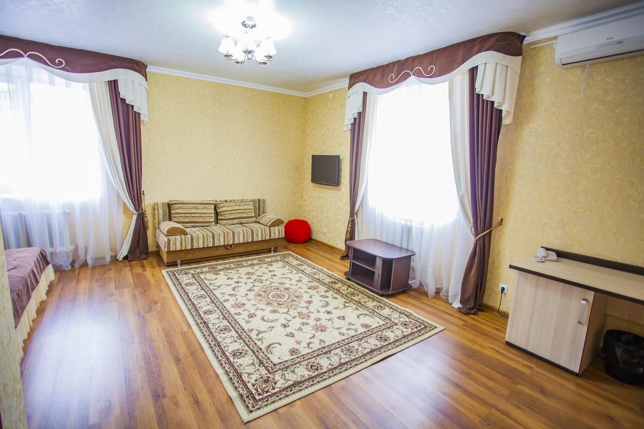 Jumbaktas Borovoe Hotel Екстер'єр фото