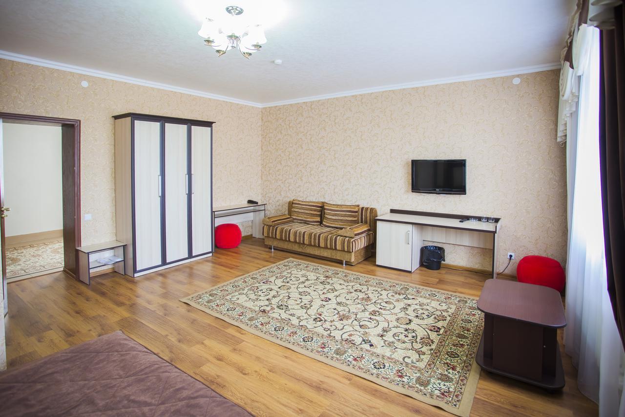 Jumbaktas Borovoe Hotel Екстер'єр фото