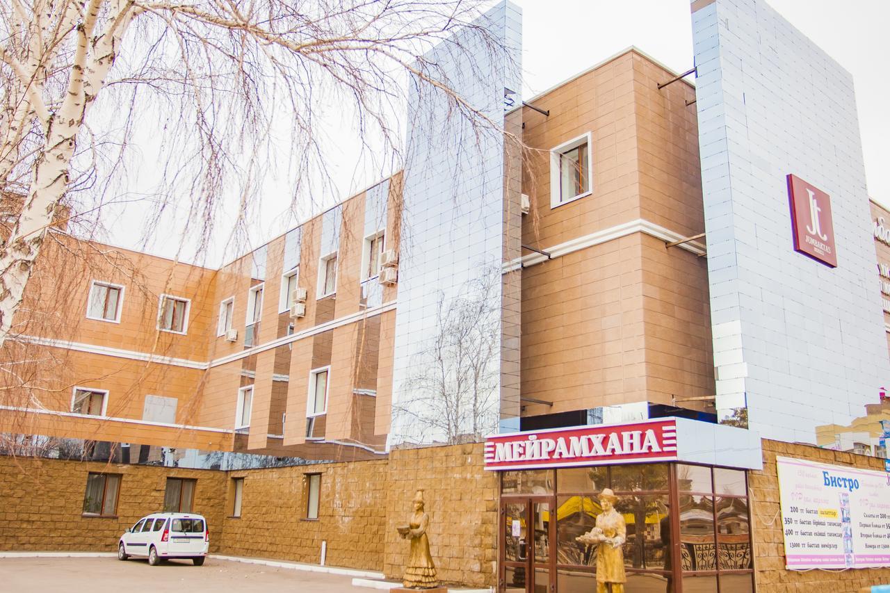 Jumbaktas Borovoe Hotel Екстер'єр фото